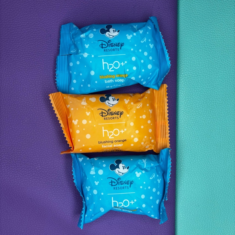 Disney Resorts H2O+ Bath and Facial Soap Set of 3‎